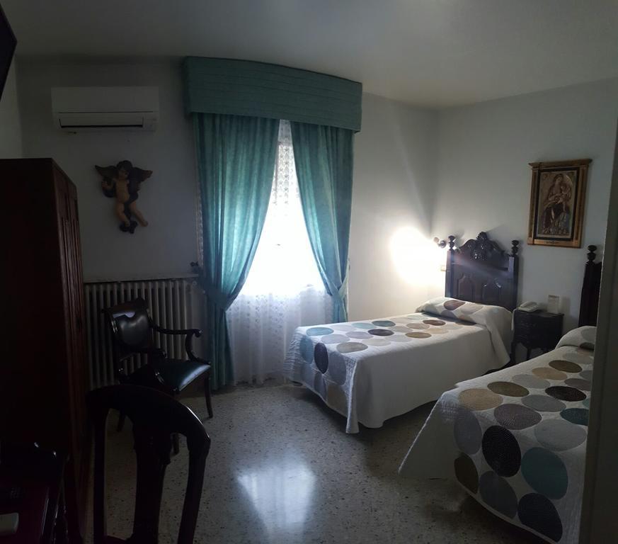 Hotel Nico Medinaceli Εξωτερικό φωτογραφία